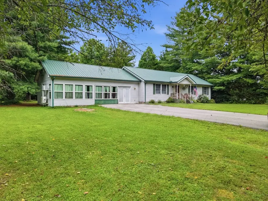 330 Deerfield Rd, Sparta, TN 38583 - #3