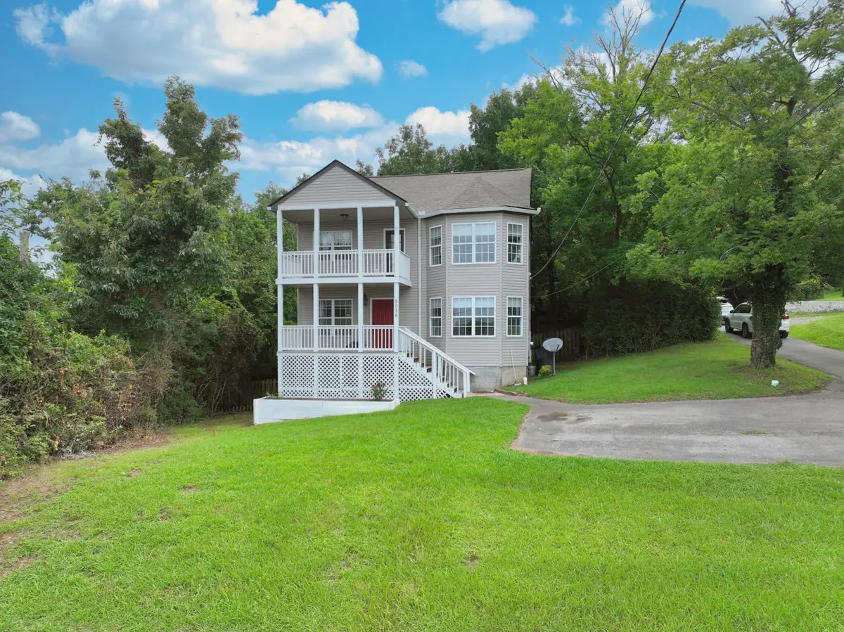503 Ben Allen Rd, Nashville, TN 37216 - #1