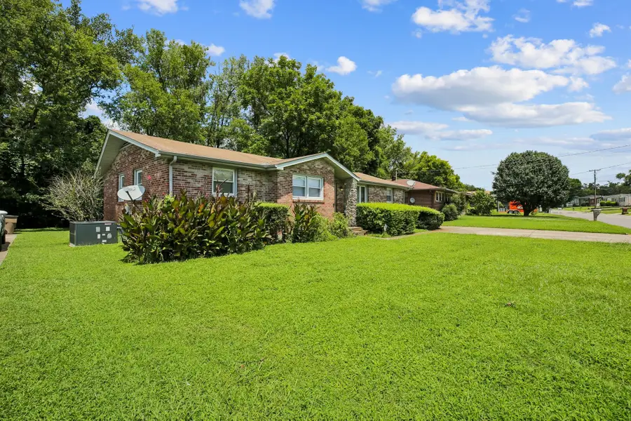 718 Rowan Dr, Nashville, TN 37207 - #3