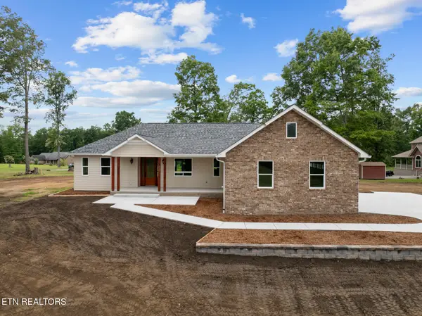 427 Bluff View Lp, Crossville, TN 38571