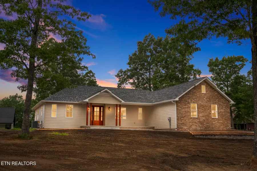 427 Bluff View Lp, Crossville, TN 38571 - #2