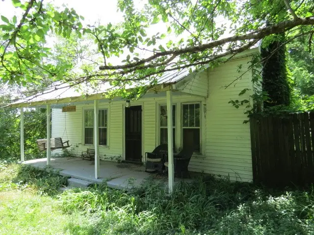 200 Hardy Rd, Pulaski, TN 38478 - #3