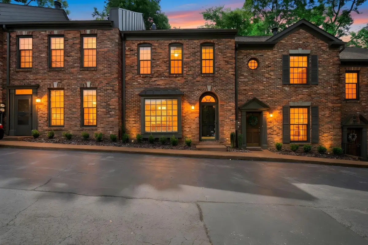 2012 Stokes Ln, Nashville, TN 37215 - #1