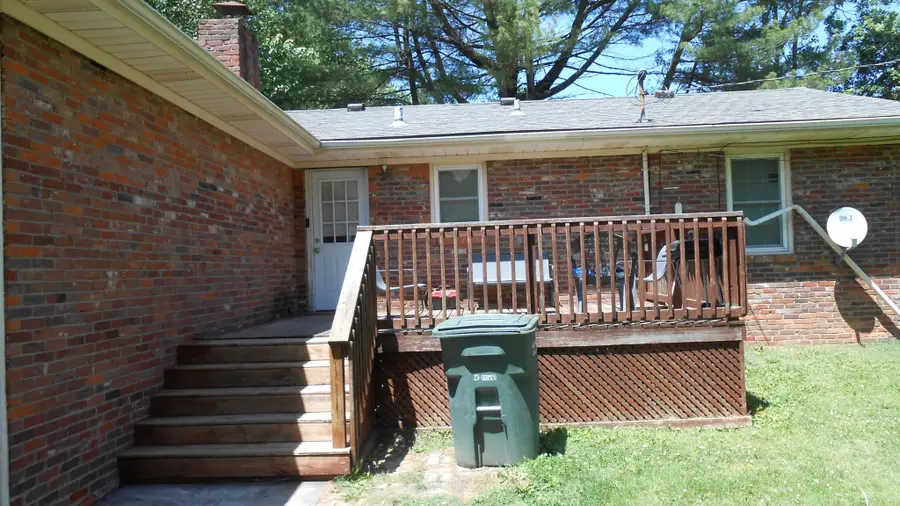 207 Marietta Dr, Hopkinsville, KY 42240 - #3