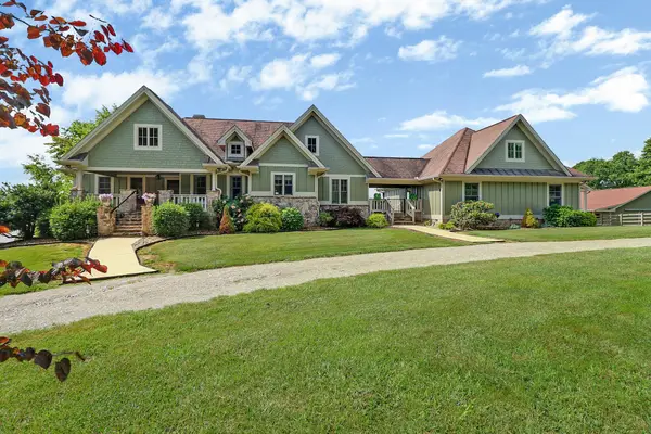 1201 Bridle Trl, Spencer, TN 38585