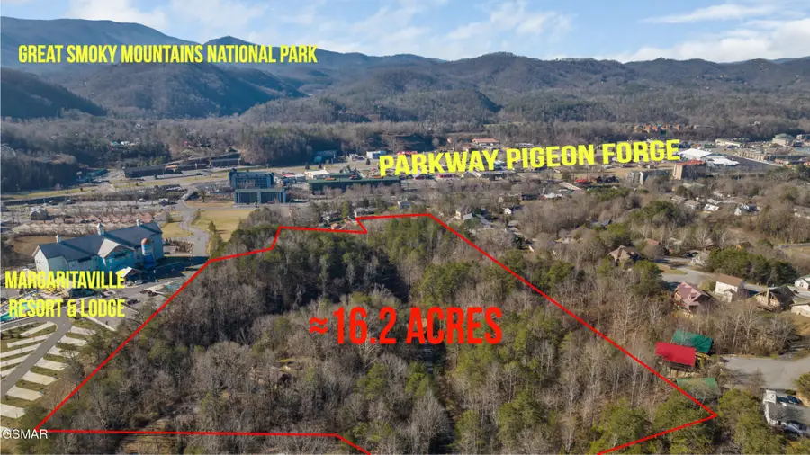 820 Old Gate Rd, Pigeon Forge, TN 37863 - #2