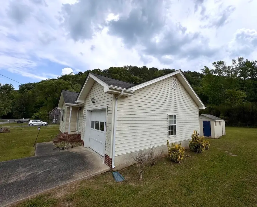 346 Ducktown Street, Soddy Daisy, TN 37379 - #3