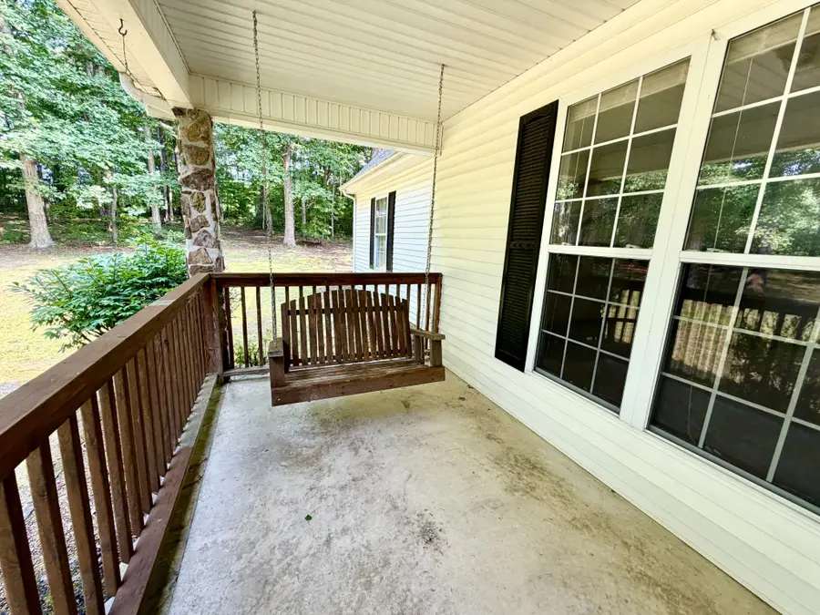 8770 Harrison Ferry Rd, McMinnville, TN 37110 - #3