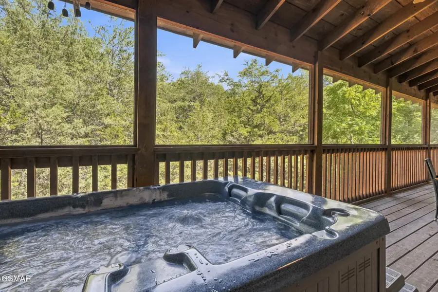 1960 Oakmont Drive, Sevierville, TN 37876 - #2