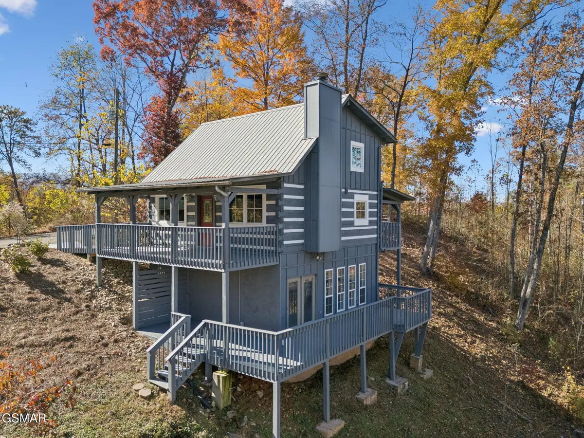 306 Beech Ridge Lane, Gatlinburg, TN 37738 - #1