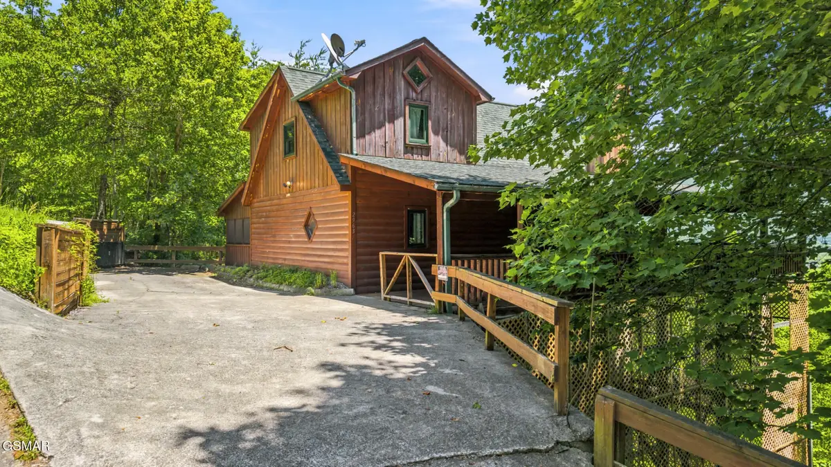 2963 Little Cub Way, Sevierville, TN 37862 - #1