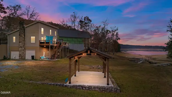 1448 Dover Lane, Dandridge, TN 37725
