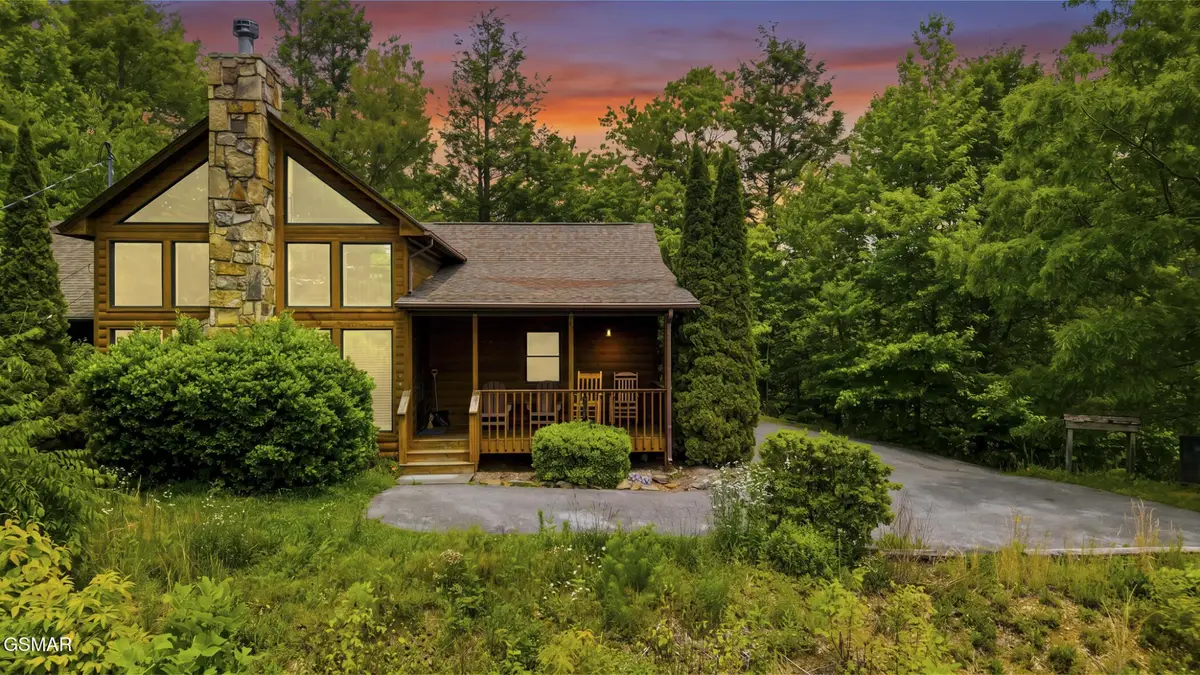 817 Sunshine Trail, Gatlinburg, TN 37738 - #1