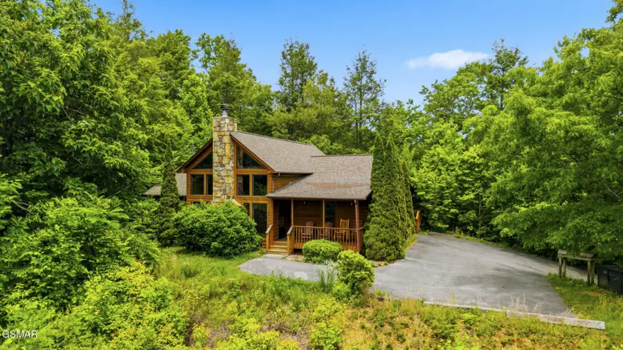 817 Sunshine Trail, Gatlinburg, TN 37738 - #2