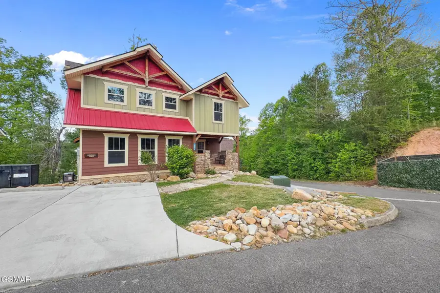 906 Whittlers Way, Gatlinburg, TN 37738 - #2