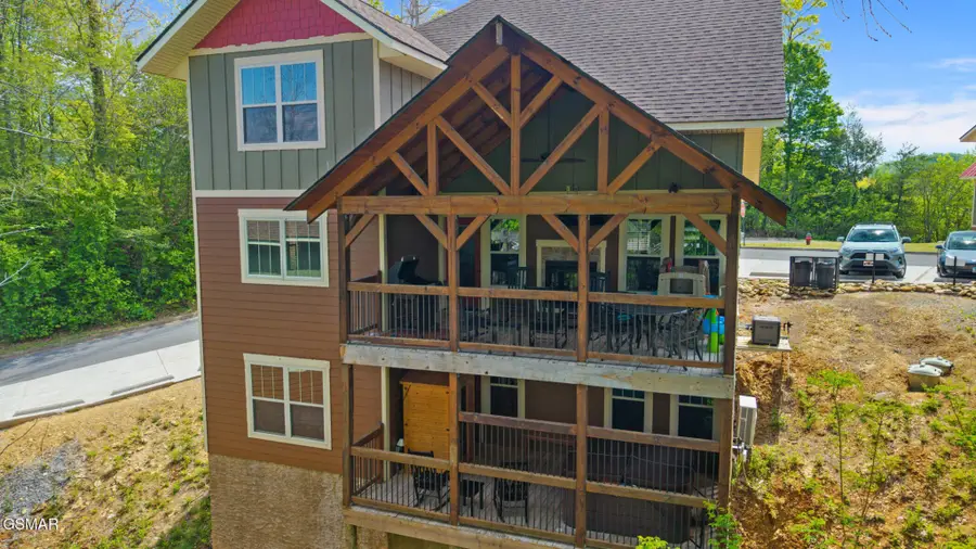 906 Whittlers Way, Gatlinburg, TN 37738 - #3