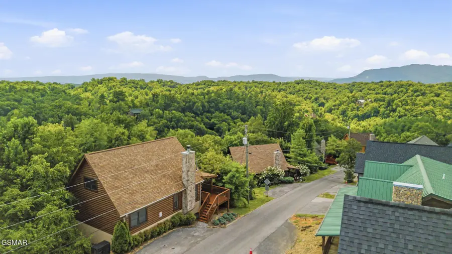 2048 Eagle Feather Drive, Sevierville, TN 37876 - #3