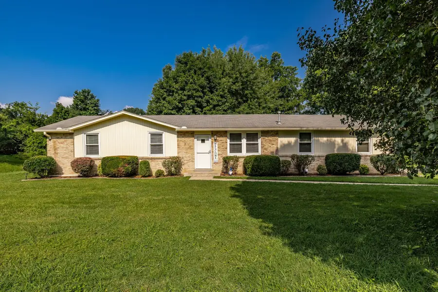 179 Gatone Dr, Hendersonville, TN 37075 - #2