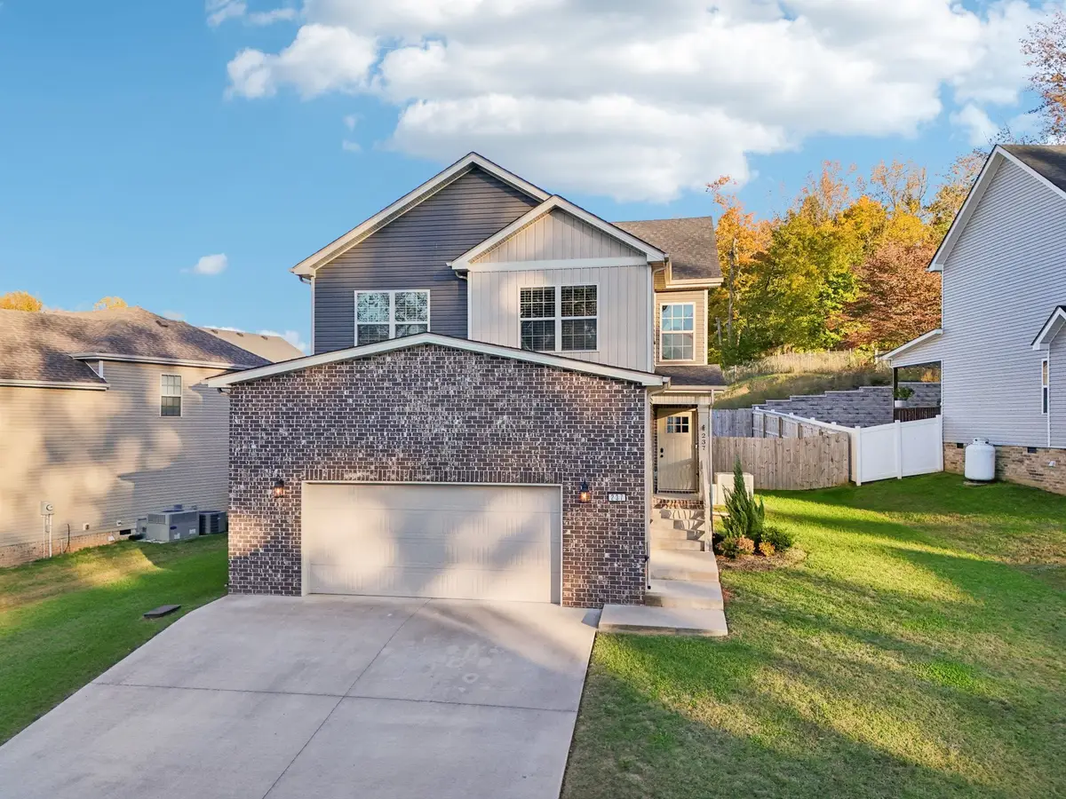 237 Wade Hampton Ln, Clarksville, TN 37040 - #1