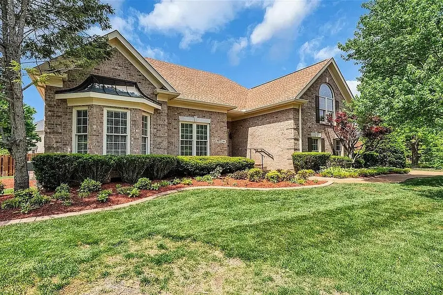 206 Scurlock Ct, Franklin, TN 37067 - #2