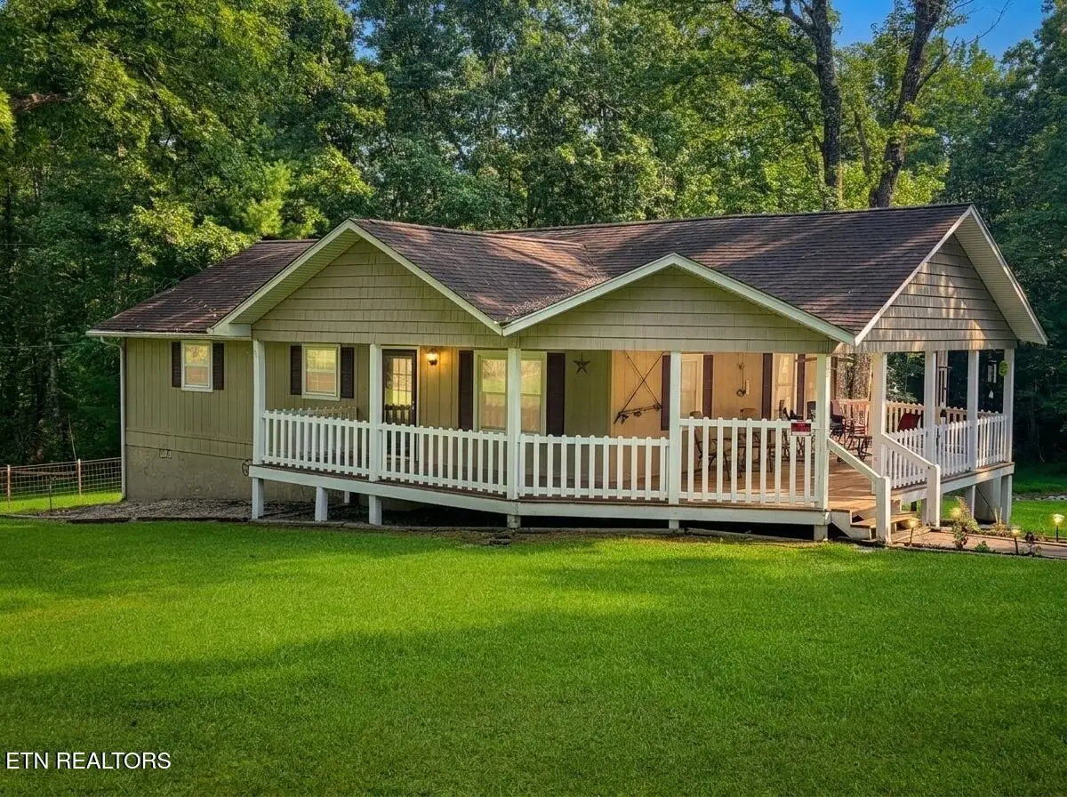 1250 Darrow Ridge Rd, Jamestown, TN 38556 - #1
