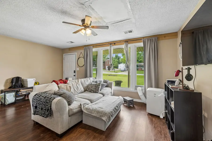 311 Rue Le Mans Dr, Clarksville, TN 37042 - #3