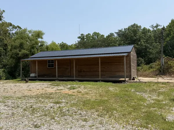112 State Garage Rd, Jamestown, TN 38556