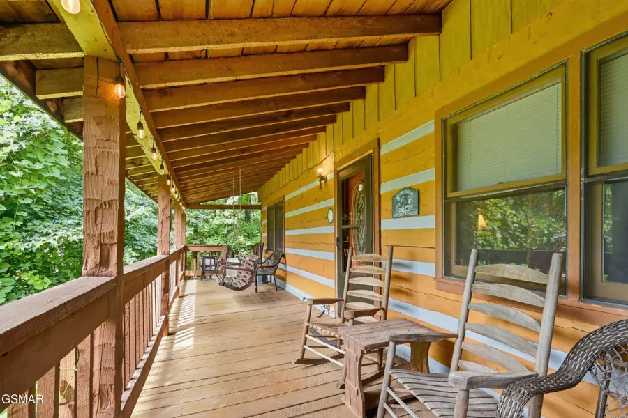 559 Crest Road, Gatlinburg, TN 37738 - #3