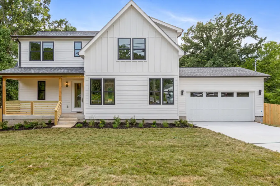 927 Currey Rd, Nashville, TN 37217 - #2