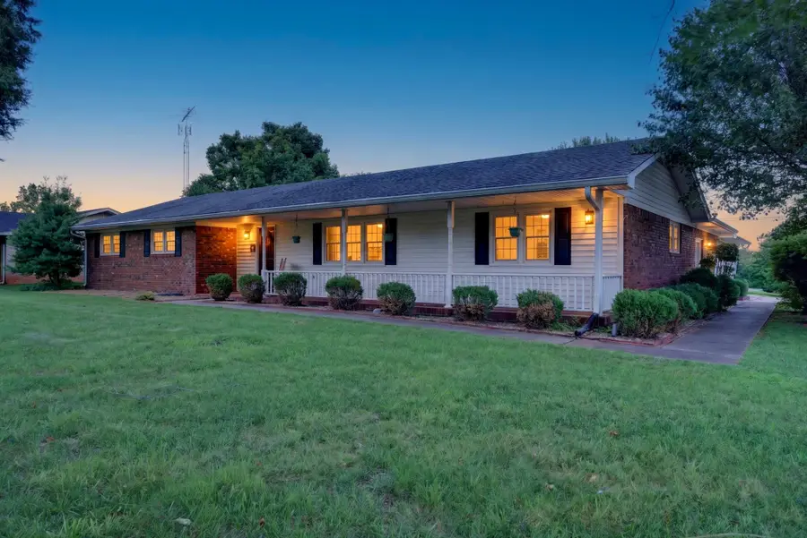 2412 Grider Pond Rd, Bowling Green, KY 42104 - #2