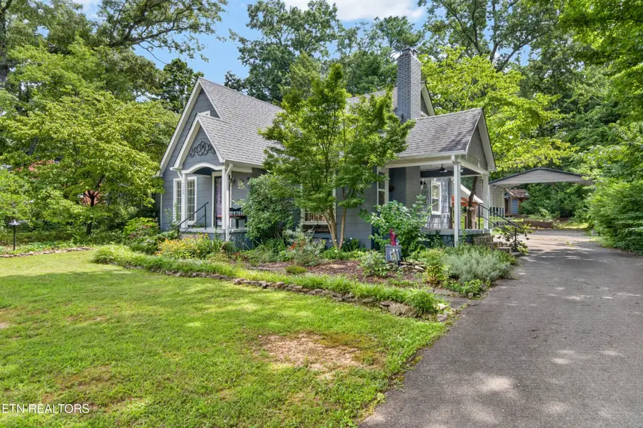 1049 Mitchell Ave, Cookeville, TN 38501 - #2