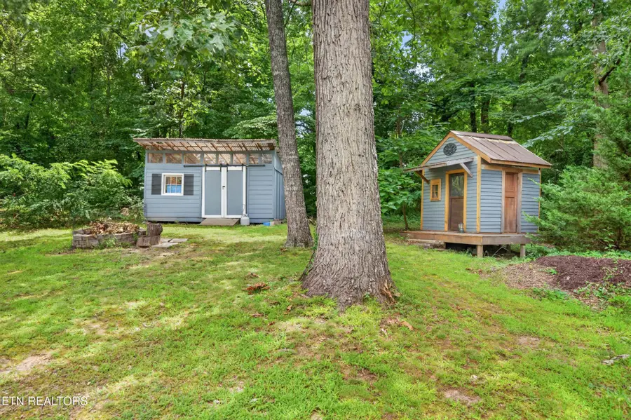 1049 Mitchell Ave, Cookeville, TN 38501 - #3