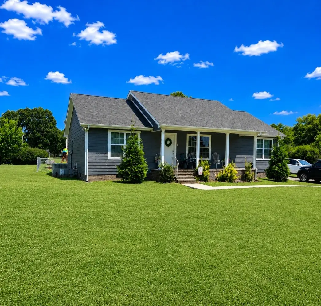 676 Parkway Dr, Smithville, TN 37166 - #1