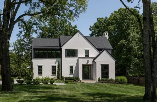 712 Lynnwood Blvd, Nashville, TN 37205
