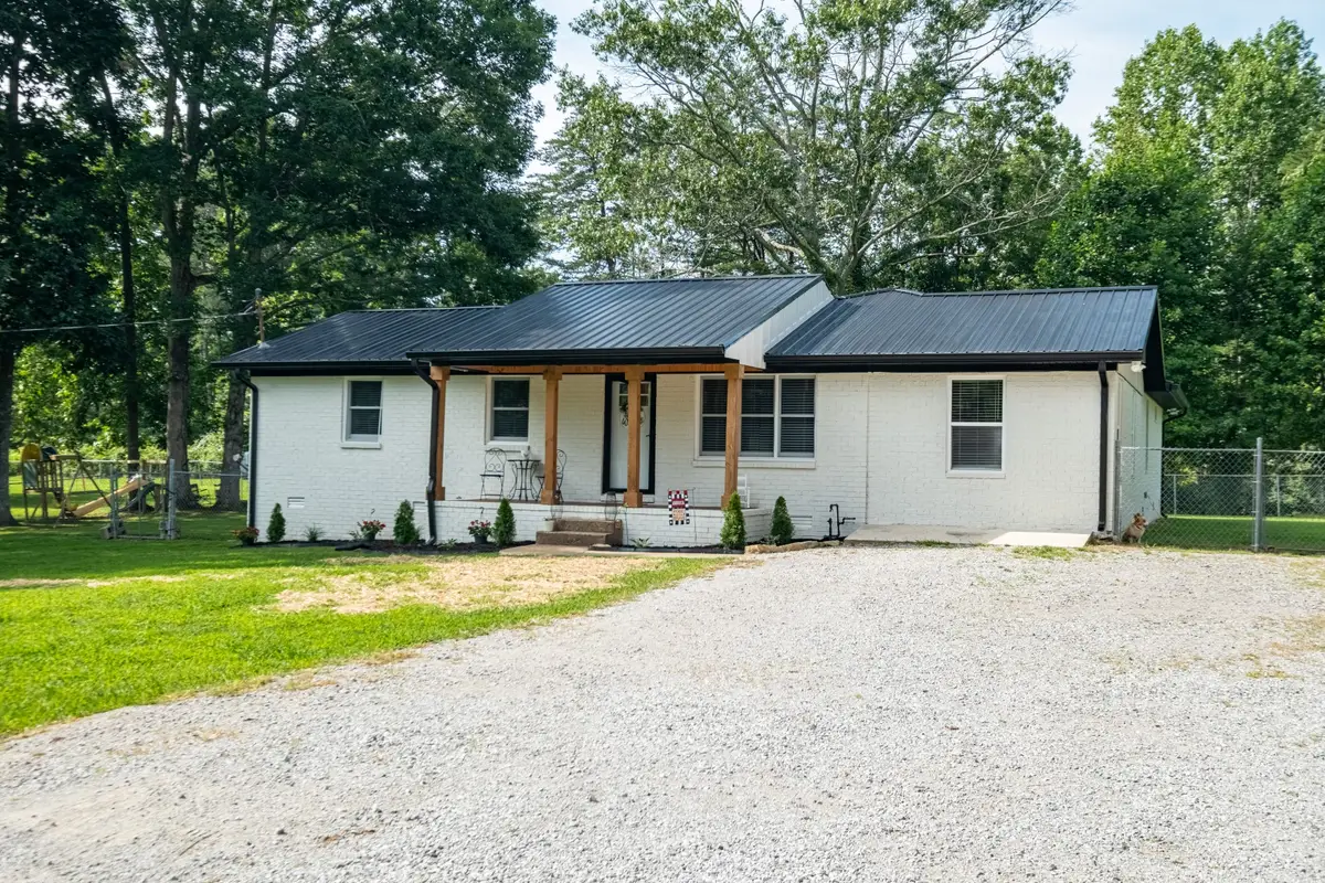 22 Oak Dr, Tracy City, TN 37387 - #1