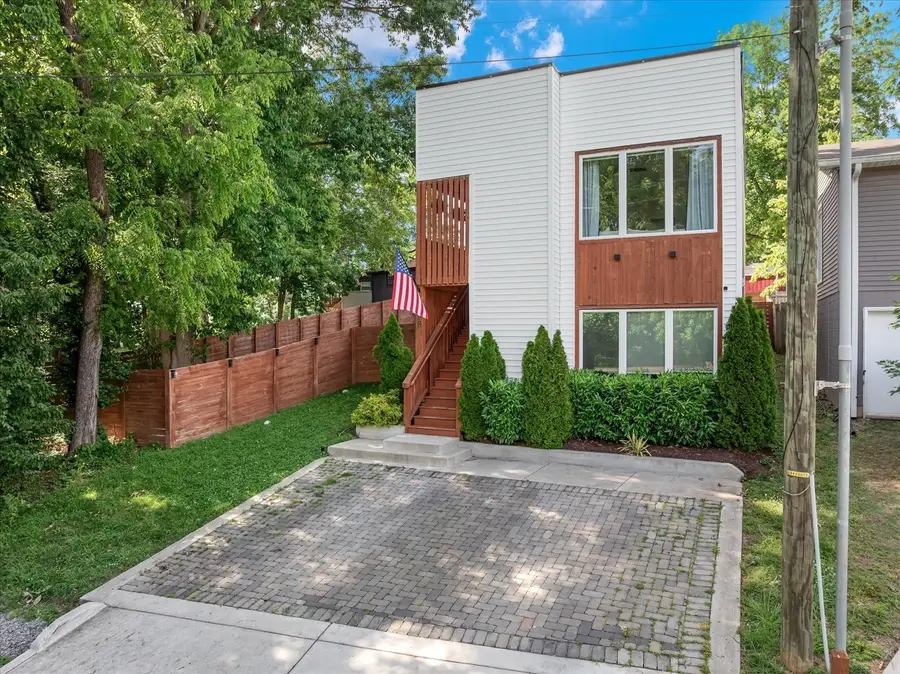 308 Sunliner Dr, Nashville, TN 37209 - #3