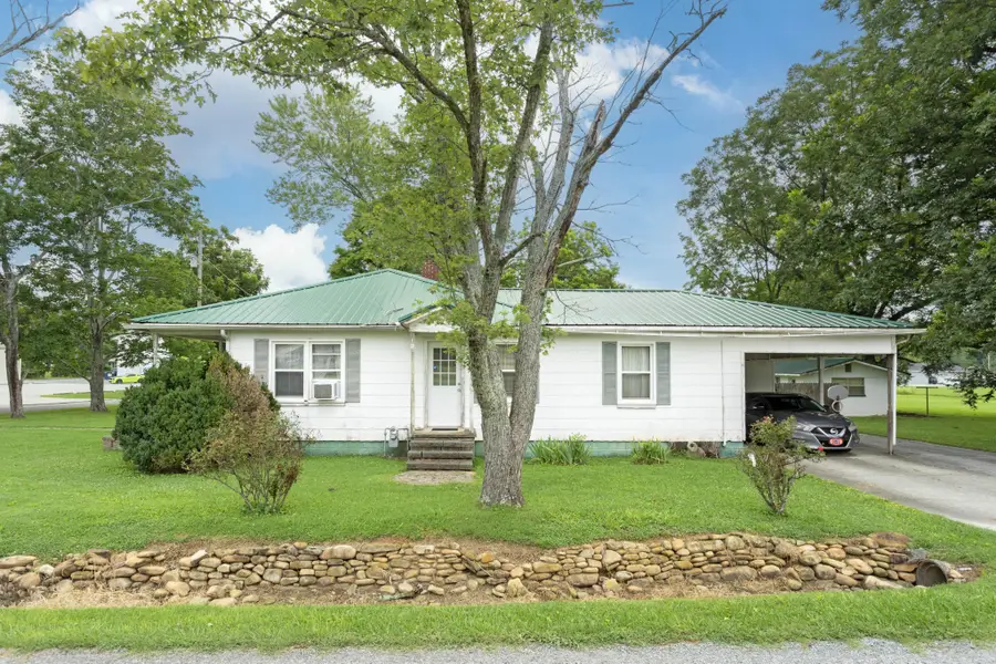 469 Cash Street, Spring City, TN 37381 - #3