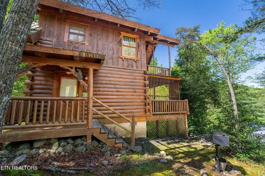 3040 Brothers Way, Pigeon Forge, TN 37862 - #3