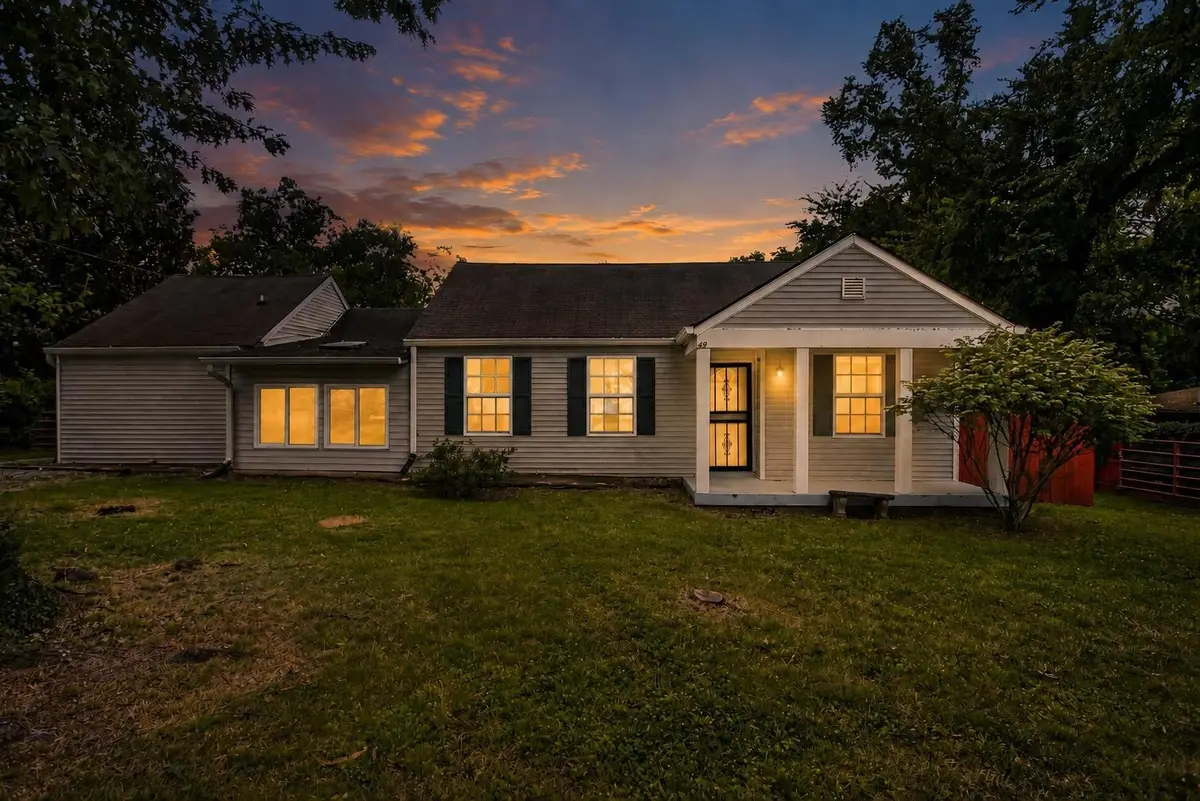 4913 Log Cabin Rd, Nashville, TN 37216 - #1