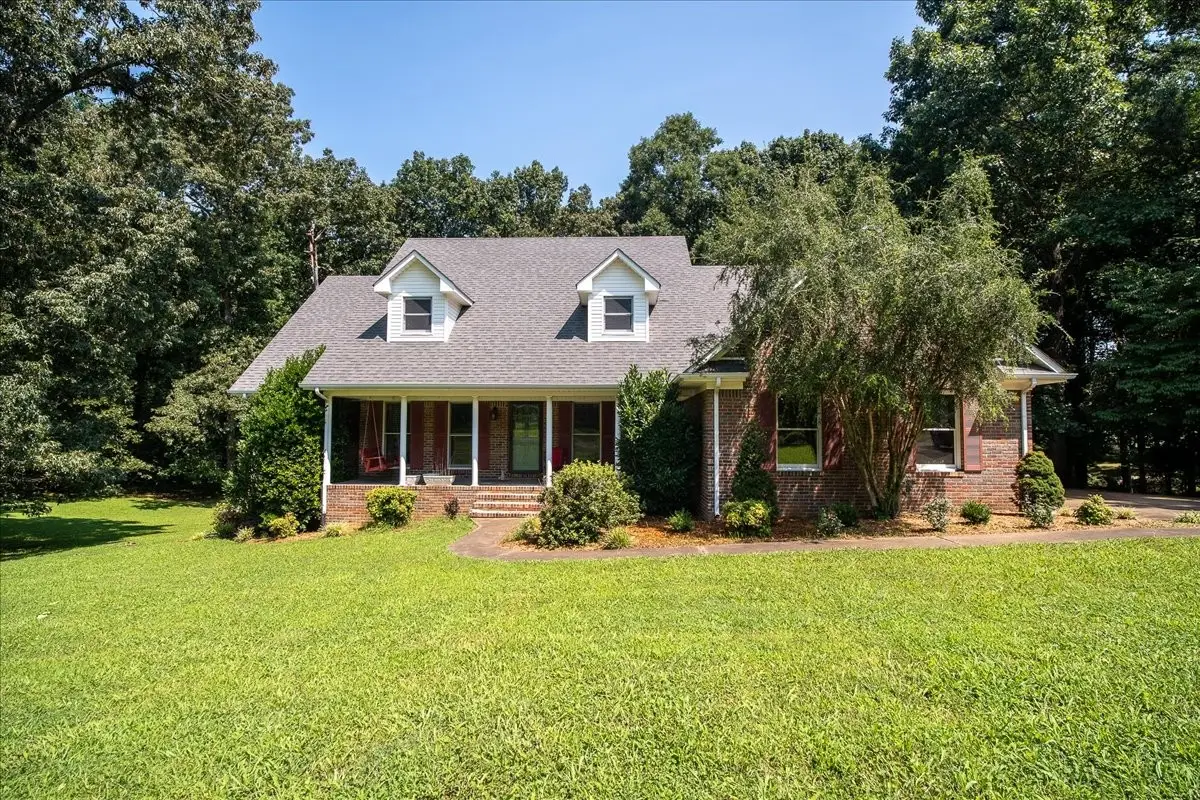 11 Ashley Ct, Lawrenceburg, TN 38464 - #1
