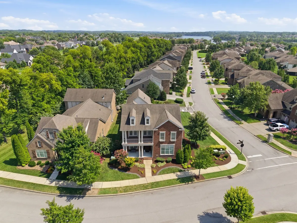 1655 Noah Ln, Gallatin, TN 37066 - #1