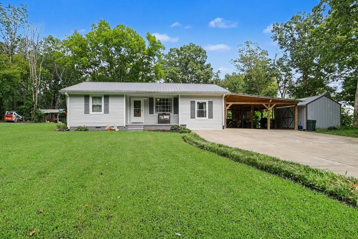 1040 Nosegay Rd, White Bluff, TN 37187 - #1