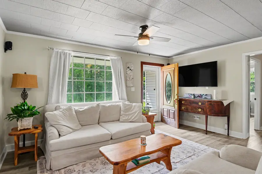 1040 Nosegay Rd, White Bluff, TN 37187 - #2