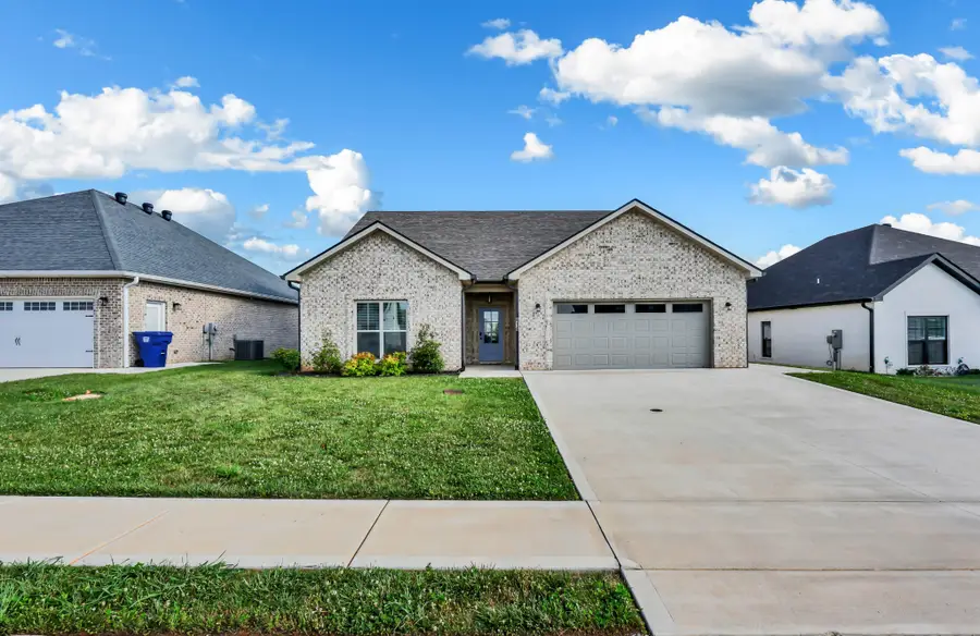 814 Willowicke Dr, Clarksville, TN 37043 - #2