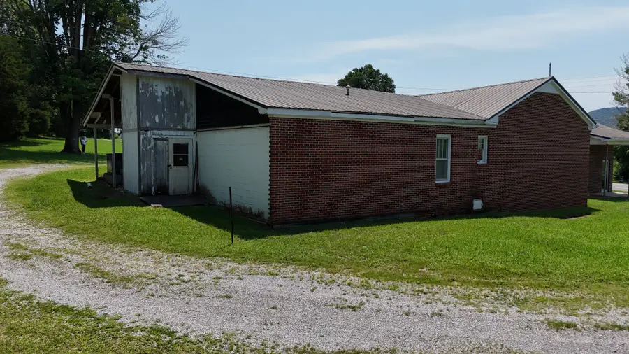 891 Spencer Rd, Rock Island, TN 38581 - #3