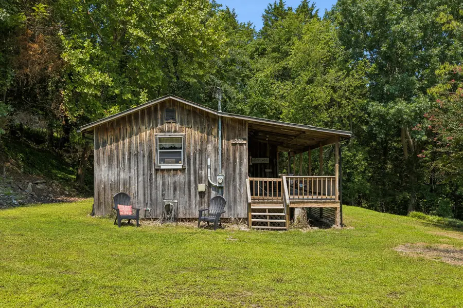 238 Rarick Ln, Gainesboro, TN 38562 - #3