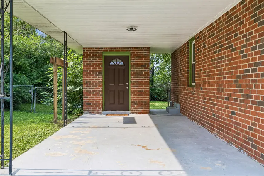 104 Miller Plaza, Ashland City, TN 37015 - #2