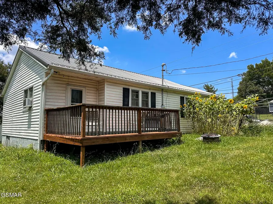 2105 Walnut Street, White Pine, TN 37890 - #3
