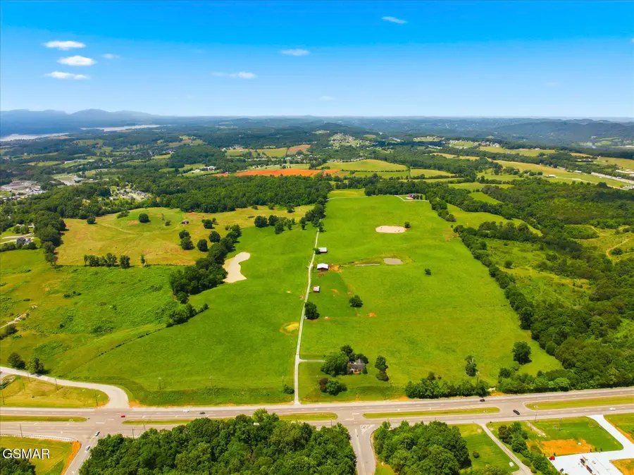 789 Tennessee 92, Dandridge, TN 37725 - #3