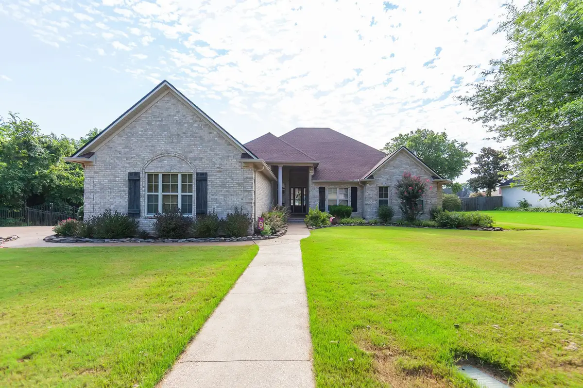 88 Epperson Dr, Jackson, TN 38305 - #1